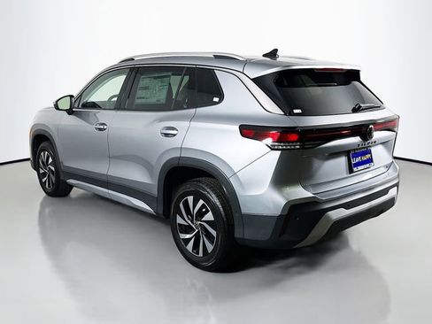 New 2025 Volkswagen Tiguan S image 5