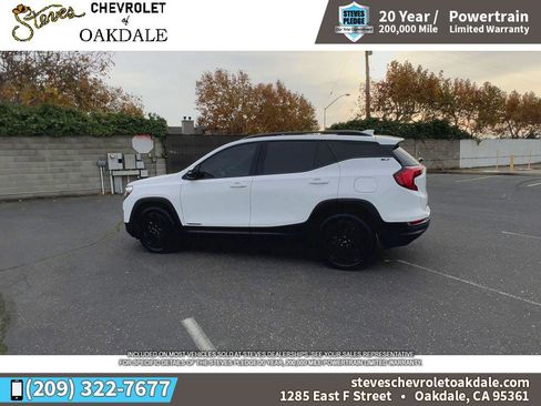 Certified 2021 GMC Terrain SLT w/ Infotainment Package II image 8