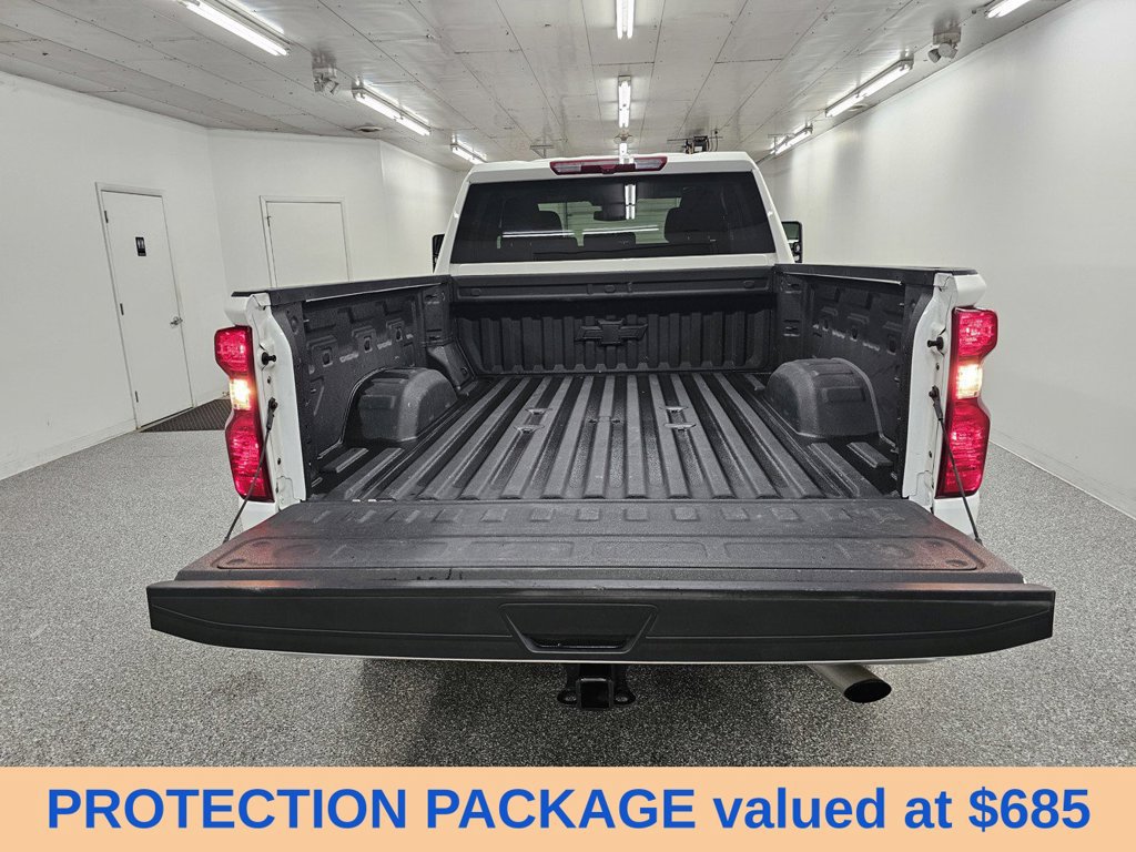 Used 2025 Chevrolet Silverado 2500 LT w/ All Star Edition AWD/4WD image 7