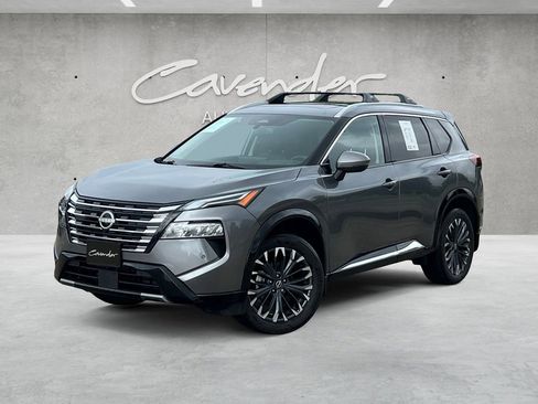 Certified 2026 Nissan Rogue Platinum AWD/4WD image 1