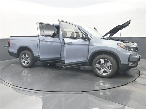 New 2025 Honda Ridgeline RTL image 32