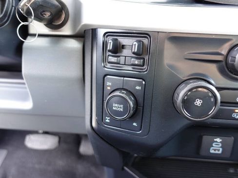 Used 2023 Ford F250 XLT AWD/4WD image 46