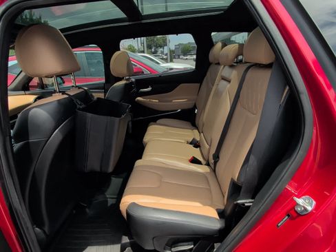 Used 2022 Hyundai Santa Fe Calligraphy FWD image 3