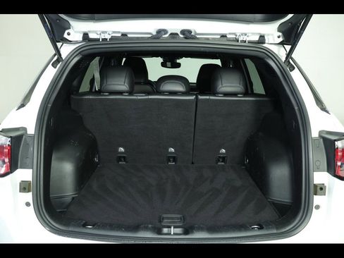 Used 2025 Jeep Compass Limited AWD/4WD image 13