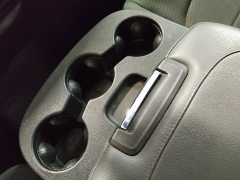 Used 2019 RAM 1500 Tradesman w/ Chrome Plus Package image 26