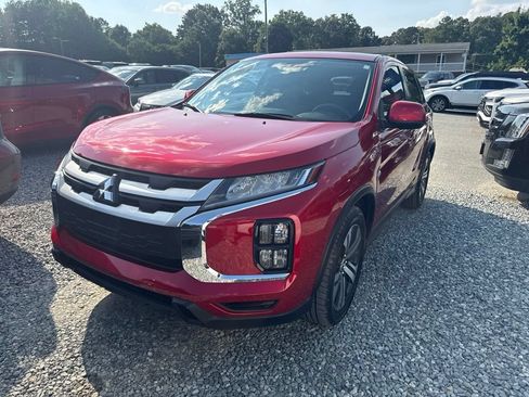 Used 2024 Mitsubishi Outlander Sport AWD image 1