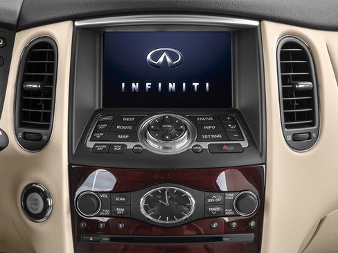 Used 2016 INFINITI QX50 2WD w/ Deluxe Touring Package image 12