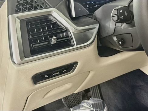 New 2027 BMW X7 xDrive40i AWD/4WD image 10