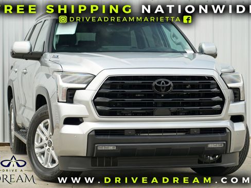 Used 2023 Toyota Sequoia SR5 image 2