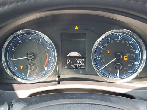 Used 2018 Toyota Corolla L image 17