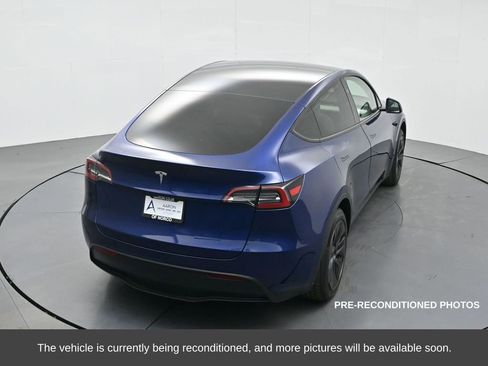 Used 2025 Tesla Model Y Long Range image 56
