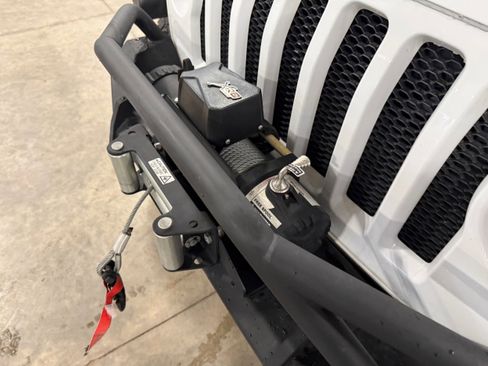 Used 2022 Jeep Wrangler Unlimited Sport AWD/4WD image 50