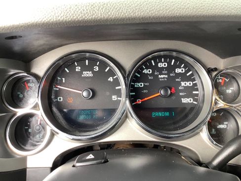 Used 2011 Chevrolet Silverado 2500 W/T image 39