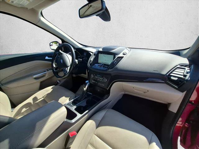 Used 2019 Ford Escape Titanium FWD image 22