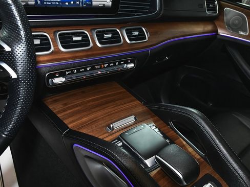 Used 2025 Mercedes-Benz GLS 450 GLS 450 image 50