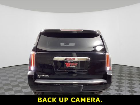 Used 2016 GMC Yukon Denali w/ Open Road Package image 5