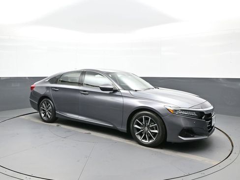Certified 2021 Honda Accord EX-L image 4
