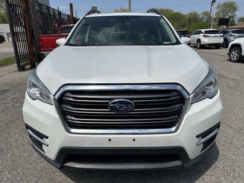 Used 2019 Subaru Ascent Limited image 2