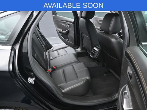 Used 2016 Chevrolet Impala LT w/ Leather Package FWD image 31