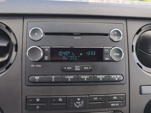 Used 2015 Ford F350 XL w/ Power Equipment Group AWD/4WD image 10