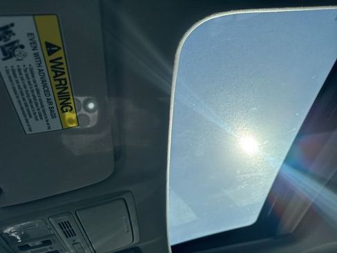 Used 2017 Honda Accord EX-L image 20