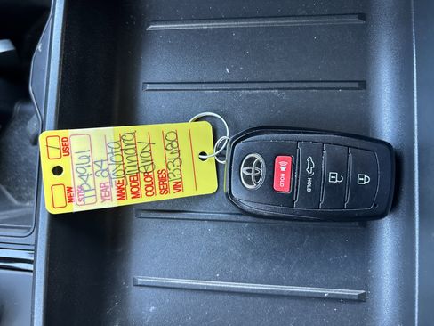 Used 2024 Toyota Tundra SR5 w/ SR5 Convenience Package AWD/4WD image 25