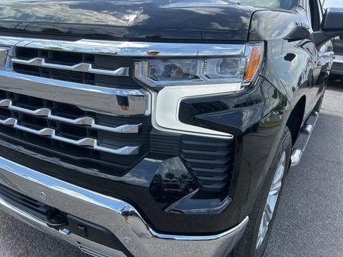 New 2026 Chevrolet Silverado 1500 LTZ w/ LTZ Premium Package AWD/4WD image 9