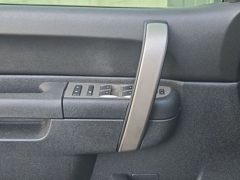 Used 2011 Chevrolet Silverado 1500 LT w/ All-Star Edition image 7