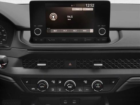 New 2025 Honda Accord SE image 7