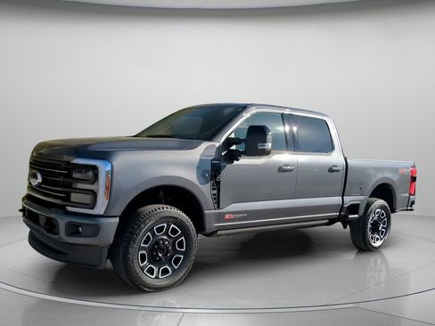 New 2026 Ford F350 Platinum w/ FX4 Off-Road Package image 12