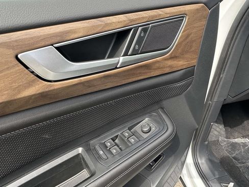 New 2026 Volkswagen Atlas SE AWD/4WD image 13