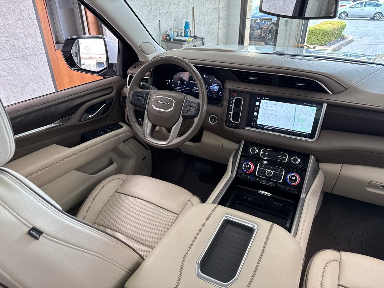 Used 2022 GMC Yukon Denali AWD/4WD image 52
