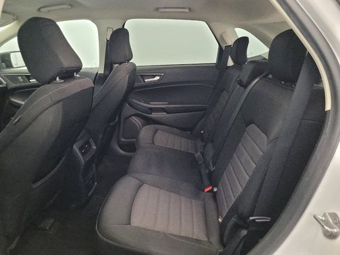 Used 2020 Ford Edge SE AWD/4WD image 18
