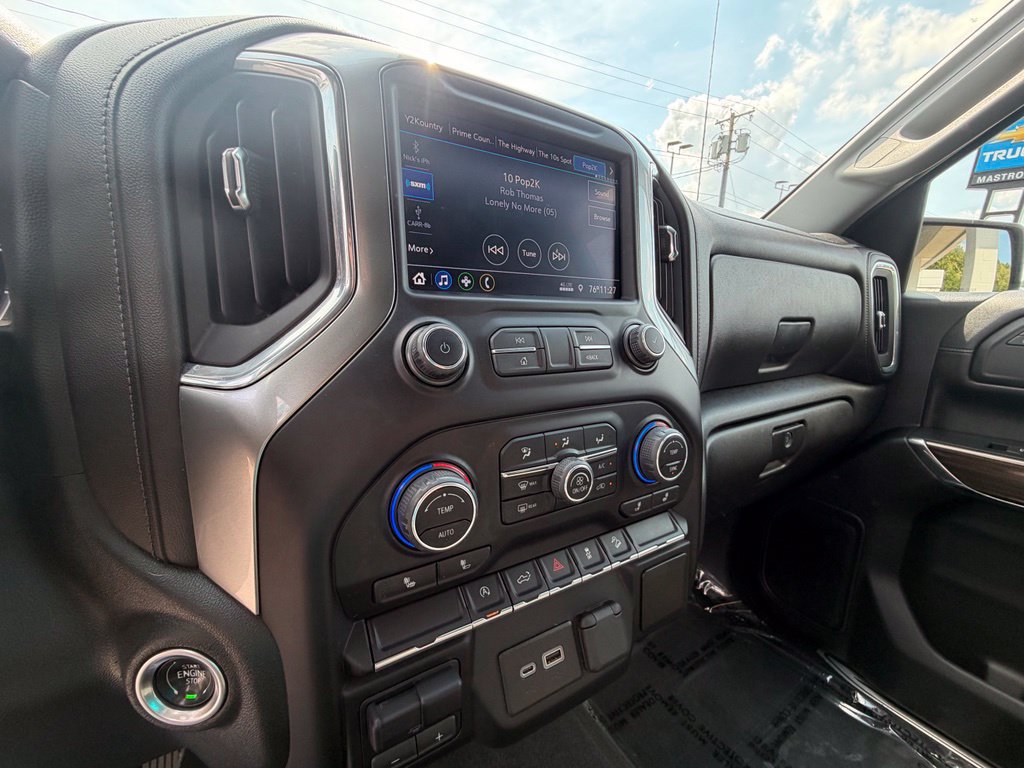 Used 2022 Chevrolet Silverado 1500 RST AWD/4WD image 18