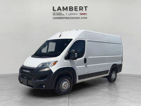 Used 2025 RAM ProMaster 2500 w/ Convenience Group FWD image 1