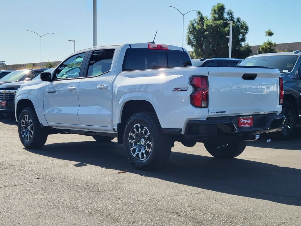 New 2026 Chevrolet Colorado Z71 w/ Technology Package AWD/4WD image 2