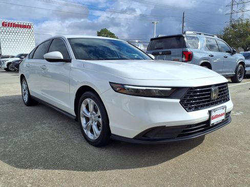 Used 2024 Honda Accord LX image 2