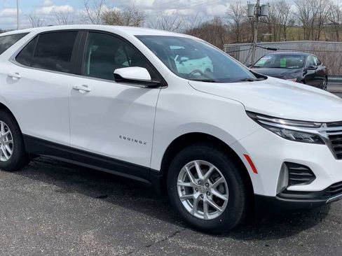 Certified 2023 Chevrolet Equinox LT image 2
