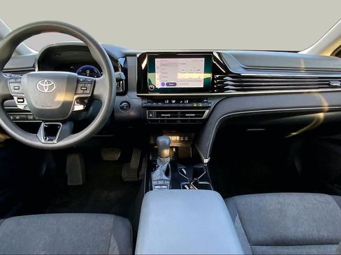 Used 2025 Toyota Camry LE FWD image 15