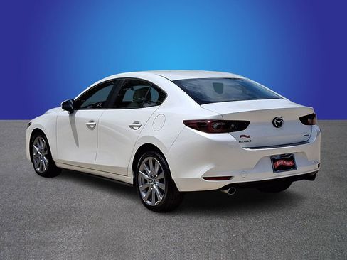 Used 2024 MAZDA MAZDA3 s FWD image 6