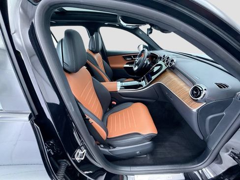 Certified 2026 Mercedes-Benz GLC 43 AMG 4MATIC image 18