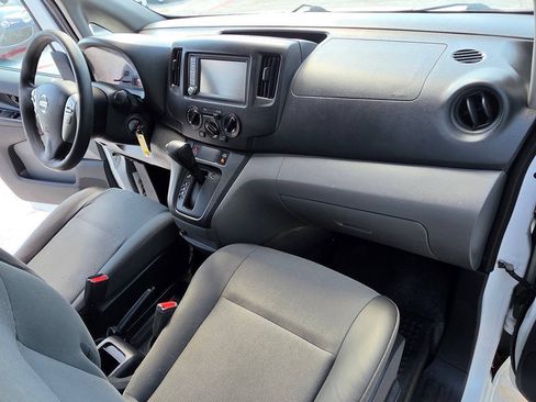 Used 2020 Nissan NV200 SV w/ Back Door Glass Package FWD image 35
