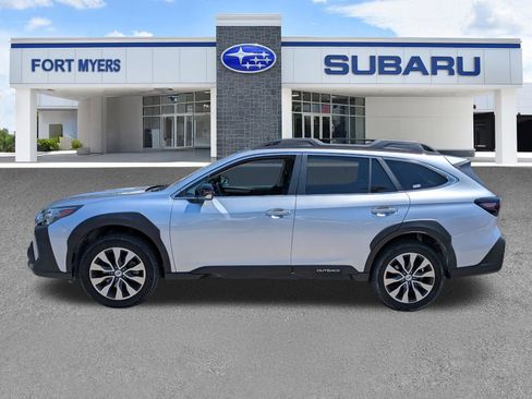 Used 2023 Subaru Outback Limited image 7