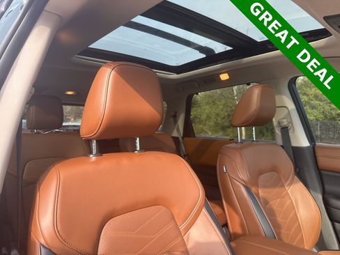 Used 2023 Nissan Pathfinder Platinum image 13