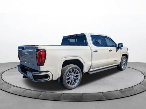New 2026 GMC Sierra 1500 Denali w/ Denali Reserve Package image 4