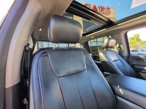 Used 2019 Ford F150 Lariat image 16