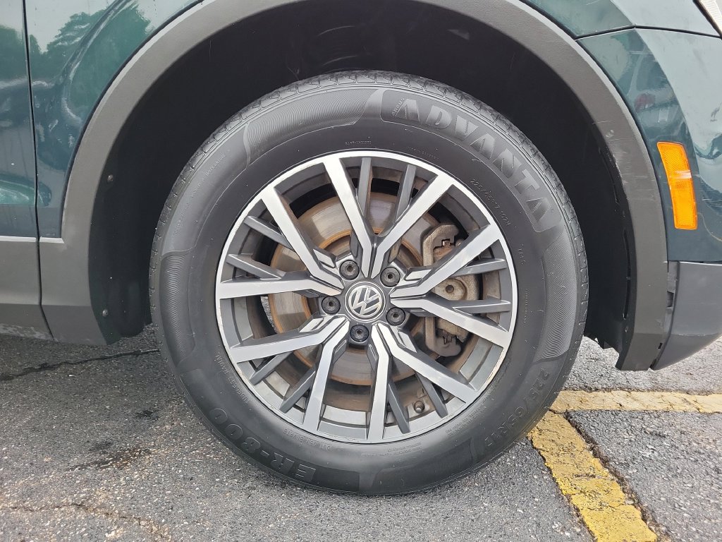 Used 2019 Volkswagen Tiguan SEL Premium R-Line AWD/4WD image 6