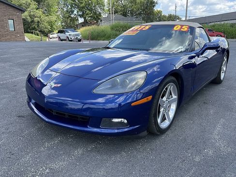 Used 2005 Chevrolet Corvette Convertible w/ Preferred Equipment Group RWD image 22