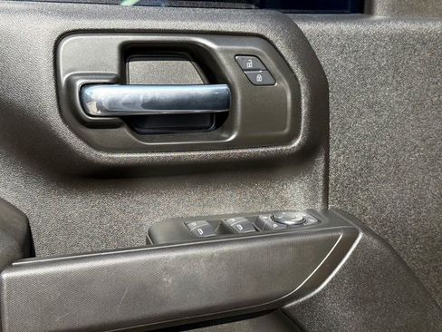Used 2025 Chevrolet Silverado 2500 Custom w/ Custom Value Package AWD/4WD image 18