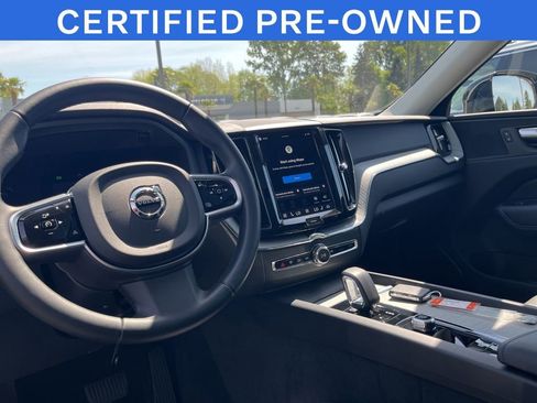 Certified 2025 Volvo XC60 B5 Plus AWD/4WD image 12
